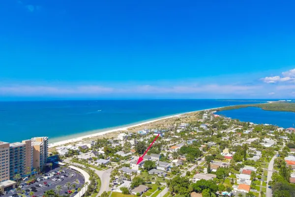 Photo 1 - Sunny Escape - A Monthly Beach Rental