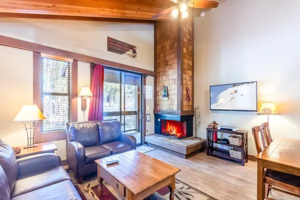 Photo 1 - Cozy Aspen Grove 2 bed 2 bath