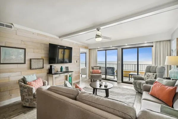 Photo 1 - Surf Dweller 610 is a Stunning Gulf Front 2 BR - sleep 6