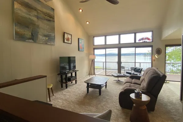 Photo 1 - PNW MCM 155ft Private Waterfront Gem on Raft Island w/Hot Tub