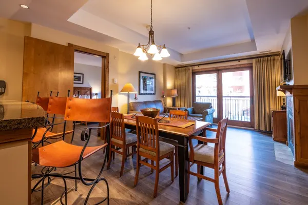 Photo 1 - 2BR Condo with a Balcony in Mountaineer Square