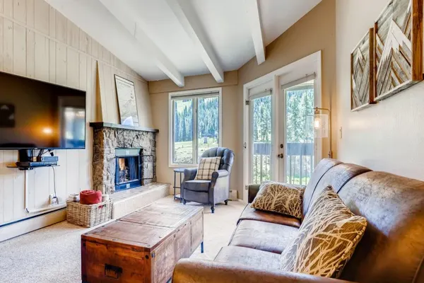 Photo 1 - Copper Valley 202