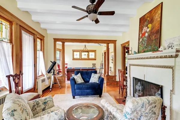 Photo 1 - Mountain View Victorian with Convenient Location and  Lots of Space to Play