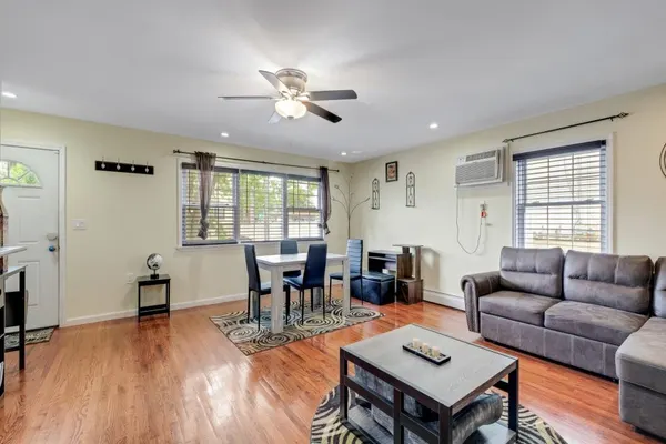 Photo 1 - Modern Cozy 3BR Home Just 10 mins From JFK