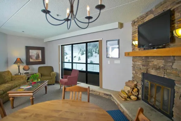 Photo 1 - Colorado Suite