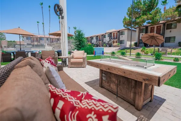 Photo 1 - Scottsdale's premium short term getaway, Fully furnished 1 bedroom homes, FREE Golf, cable, utilities, Wi-Fi, parking, pool, and bike trails- Unit 231