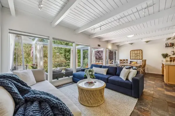 Photo 1 - Lovely Creekside Wine Country Home in Glen Ellen!
