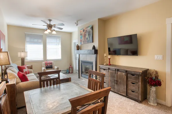 Photo 1 - Fraser Crossing/Founders Pointe, Condo (Premium-Rated Condo 3624)