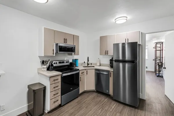 Photo 1 - The Cottages: Beautiful Ski-in/Ski-out Condo Located On The Eagle Point Resort!