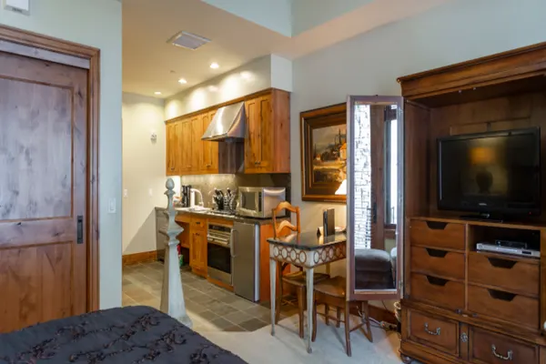 Photo 1 - Shooting Star Lodge at Deer Valley Resort - Studio #102