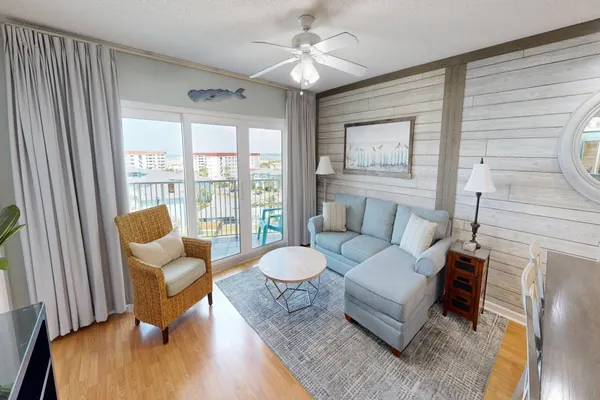 Photo 1 - Seacrest 710 is 2 BR Top Floor Gulf Side unit - Beautifully decorated