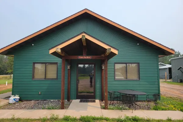 Photo 1 - Dog-Friendly The Lodge Home in Quiet Location