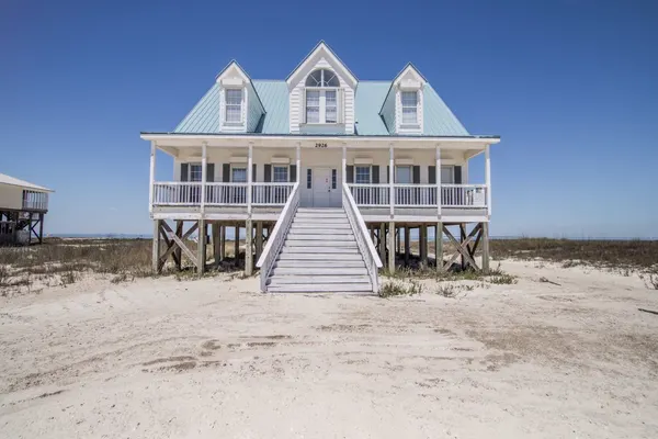 Photo 1 - Relaxation - Large bay front home has everything you need for the perfect Dauphin Island family holiday!