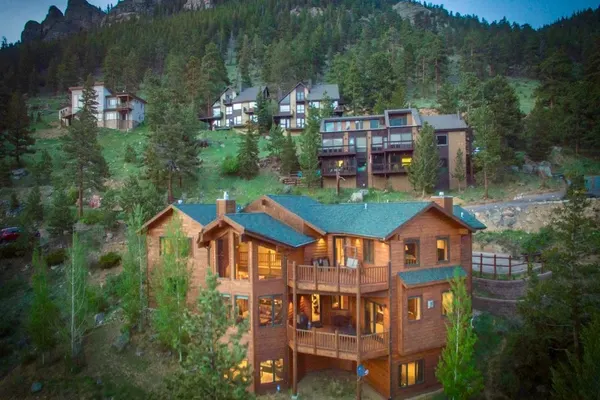 Photo 1 - Elk Summit Vacation Home at Windcliff