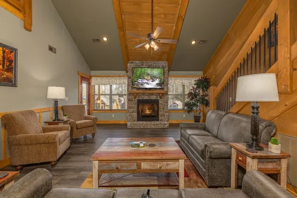 Photo 1 - Chateau Bliss Chalet with Free Mini Golf Course