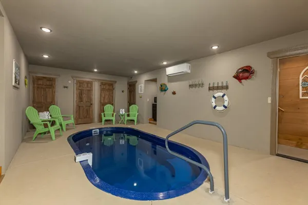 Photo 1 - Altitude Adjustment Chalet with Theater Room