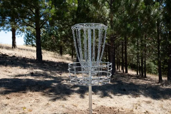 Photo 1 - The Oaks Home features Private Disc Golf Course