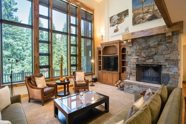 Photo 1 - 9201 - Silver Aspen - Five Bedroom + Loft Luxury Townhome