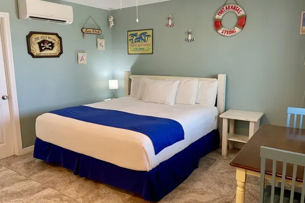 Photo 1 - Beachgate Condo Suites and Hotel 233
