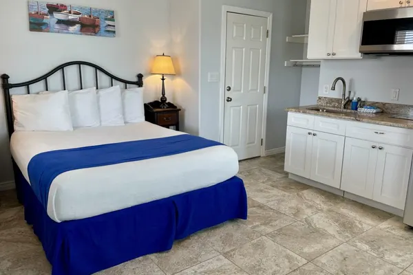 Photo 1 - Beachgate Condo Suites and Hotel 239