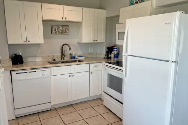 Photo 1 - Beachgate Condo Suites and Hotel 111