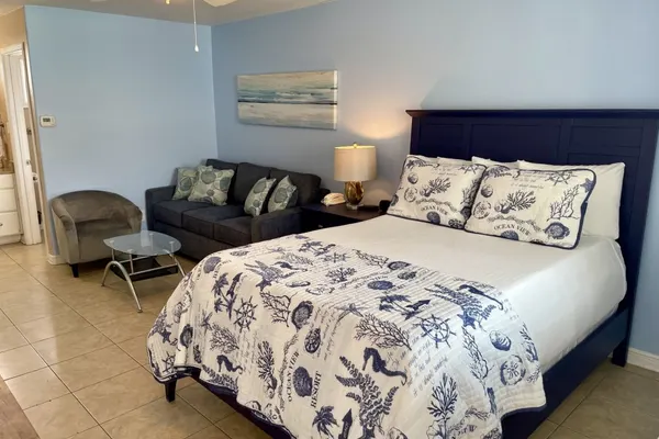 Photo 1 - Beachgate Condo Suites and Hotel 432