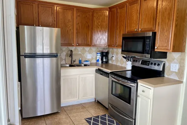 Photo 1 - Beachgate Condo Suites and Hotel 121