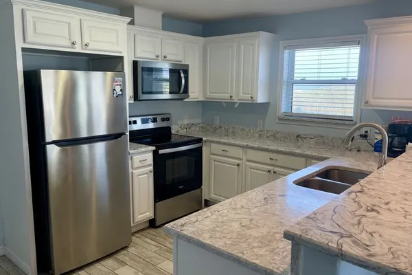 Photo 1 - Beachgate Condo Suites and Hotel 511 + 512b