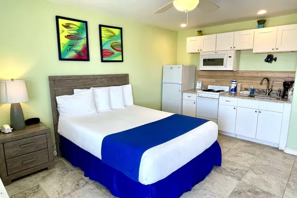 Photo 1 - Beachgate Condo Suites and Hotel 236