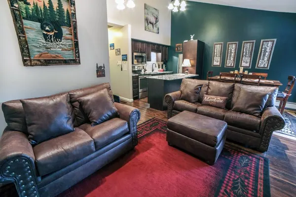 Photo 1 - Fawn Valley Inn: 210