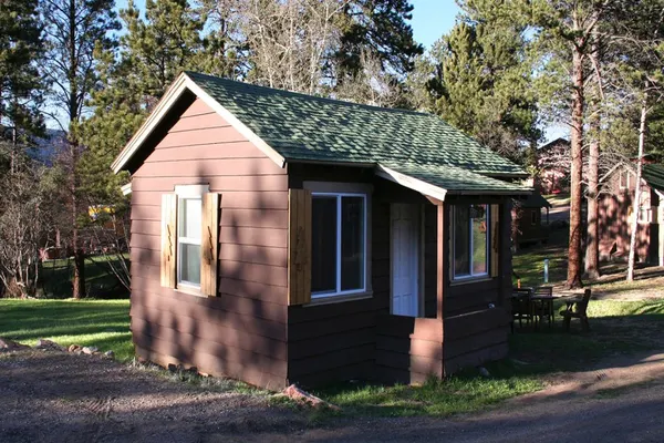 Photo 1 - Triple R Cottages: 6