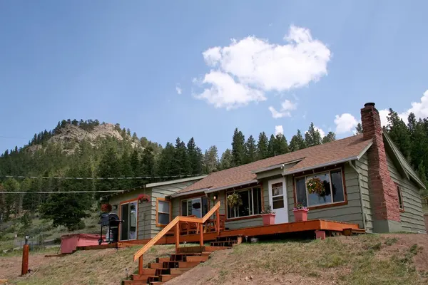Photo 1 - Rocky Mountain Retreat 2