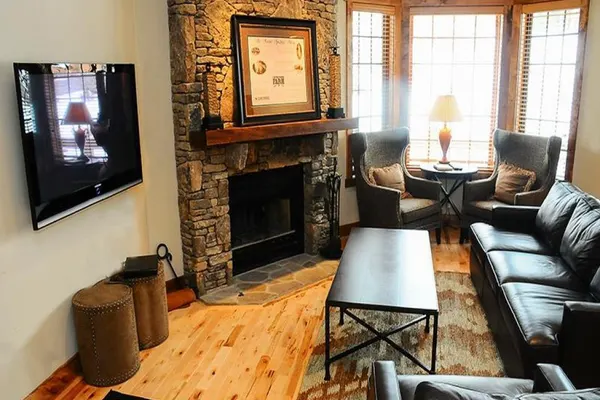 Photo 1 - Seven Springs 3 Bedrooms Premium Townhome, Great for families