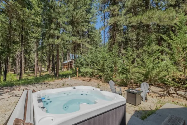Photo 1 - Cascade Adventure Cabin