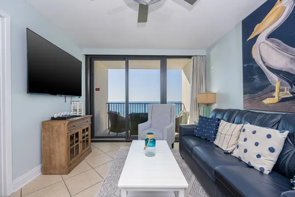 Photo 1 - Island Winds West 579