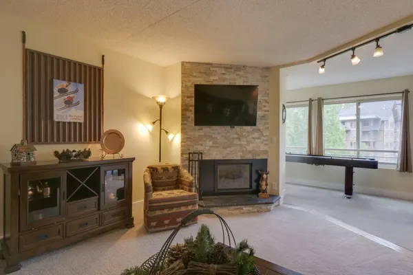 Photo 1 - Bridge End 1 Bedroom + Den Condo #208