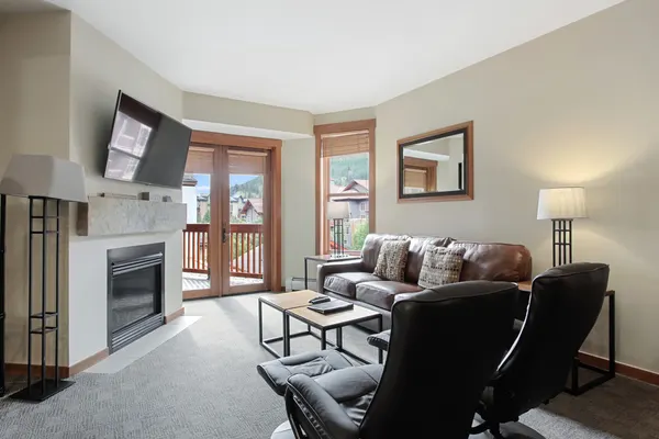 Photo 1 - Copper One 1 Bedroom + Den Condo #416