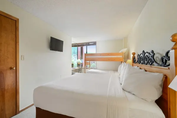 Photo 1 - Village Square Hotel Style Room with 1 Bed  #534