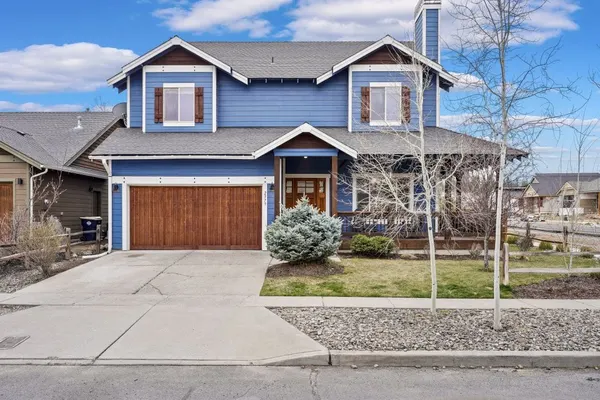 Photo 1 - Professionally Decorated Shevlin Home features Private Hot Tub
