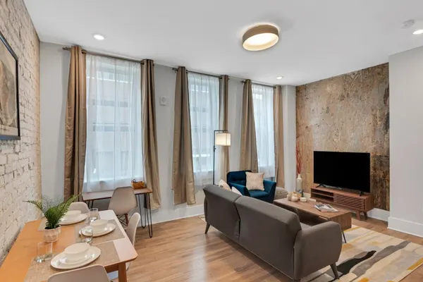 Photo 1 - Cozy Queen Loft in Heart of Downtown Cincinnati