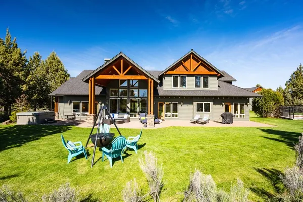 Photo 1 - Family-Friendly Dara Oaks Home with Private Hot Tub and BBQ on the Deck