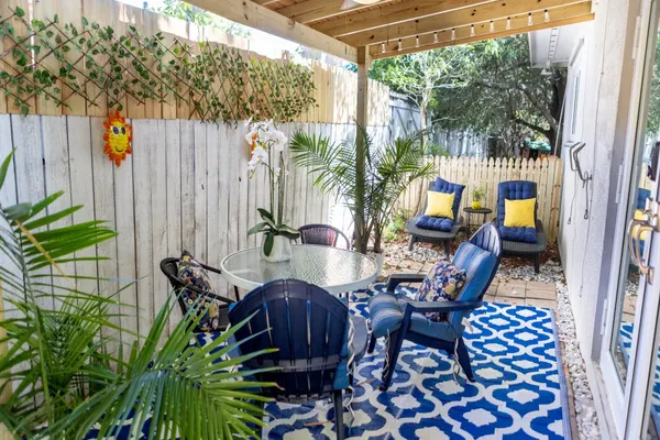 Photo 1 - NMB Private Villa Centrally Located Near Beaches