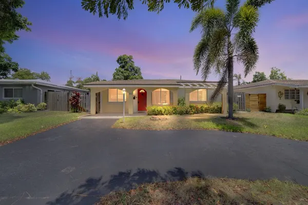 Photo 1 - Charming Florida Home Minutes to the Beach