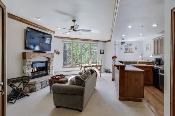 Photo 1 - Spacious studio condo with lift view at Elkhorn Lodge