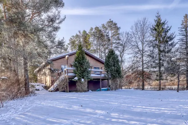 Photo 1 - Howe Hill Retreat