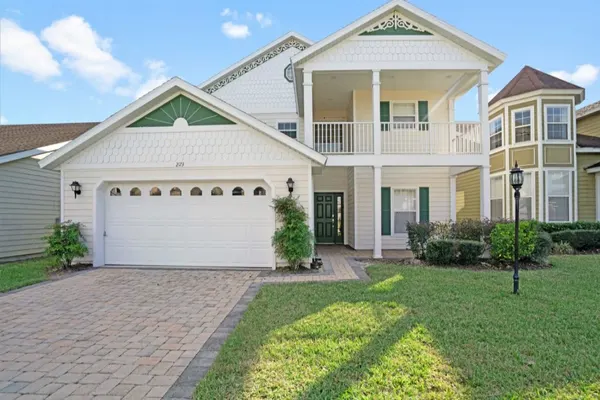 Photo 1 - 4 bedroom villa with a private pool!