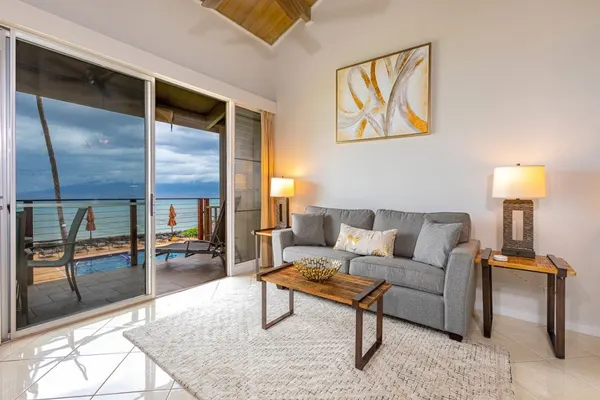 Photo 1 - Hale Kai 216