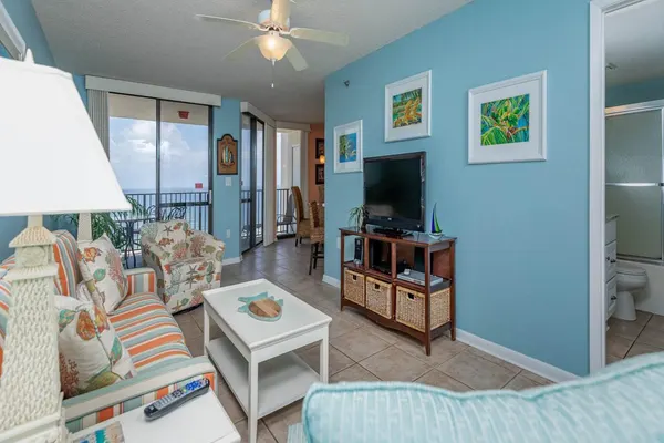 Photo 1 - Phoenix VII - 1 Bed 1 Bath Gulf Front Low Sleeps 4