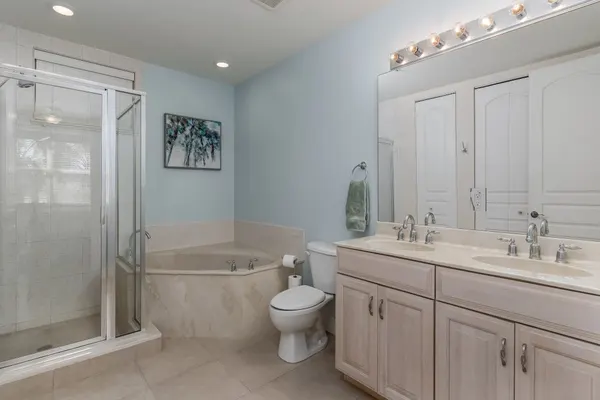 Photo 1 - Bonita Paddle Manor Retreat w/ Outdoor Kitchen