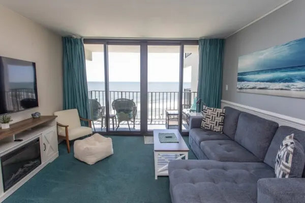 Photo 1 - ROYAL GARDEN RESORT  505